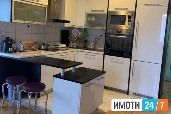 Се издава луксузно наместен стан 73м2Центар