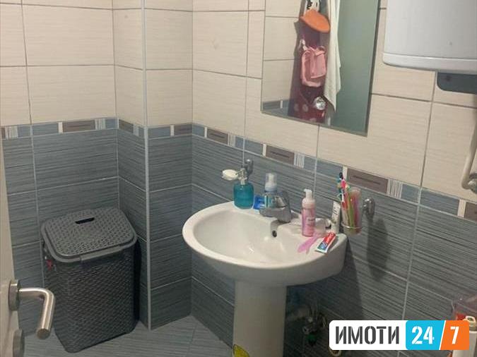 Се издава луксузно наместен стан 73м2Центар