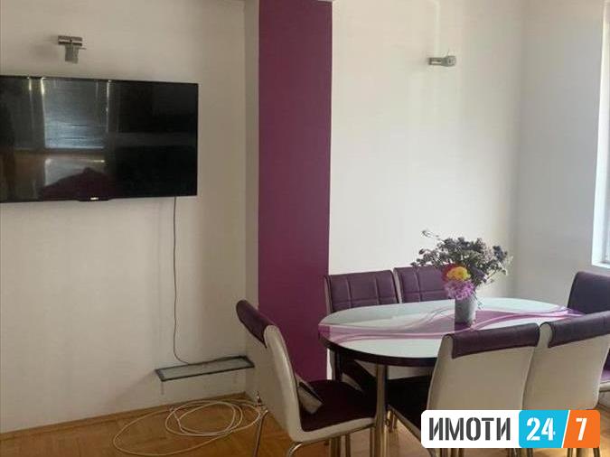 Се издава луксузно наместен стан 73м2Центар