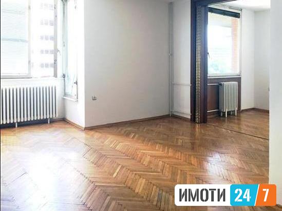Се продава стан 71м2Строг ЦЕНТАР