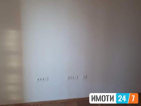 Се продава трособен стан 62м2насАлександрија