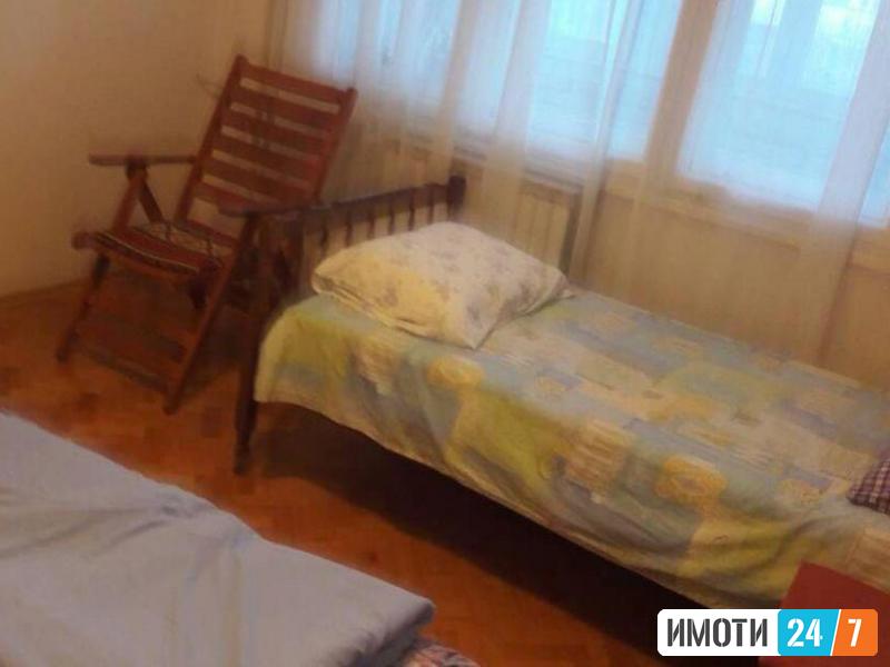 Се продава стан 54м2Центар