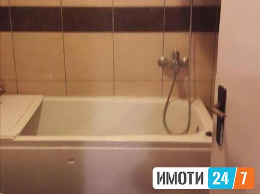 Се продава стан 54м2Центар