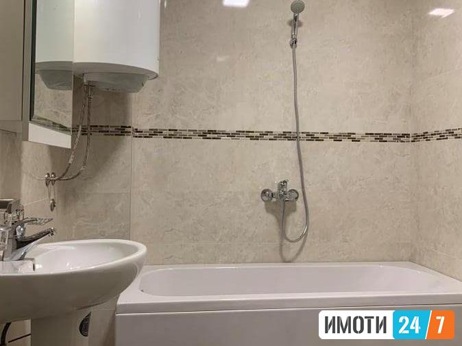 Се издава стан 63м2Центар