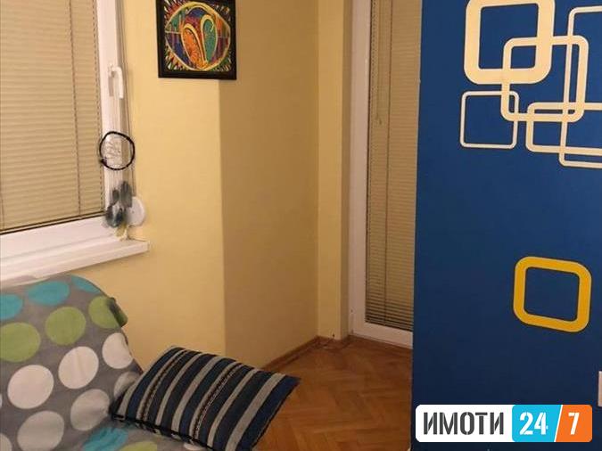 Se prodava prekrasen stan 82m2CENTAR