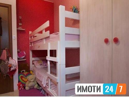 Se prodava trosoben stan 81m2Aerodrom