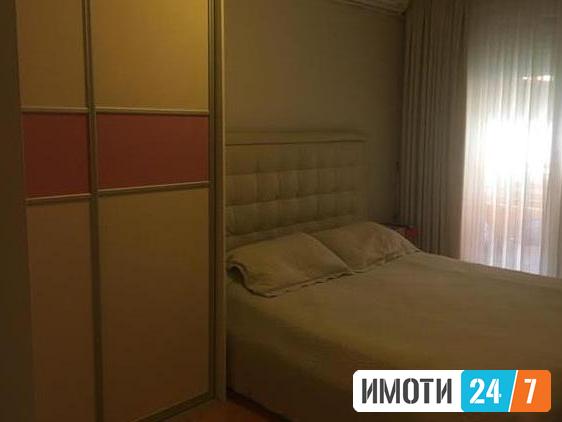 Se prodava Odlicen stan 66m2Vlae2