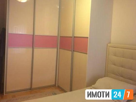 Se prodava Odlicen stan 66m2Vlae2