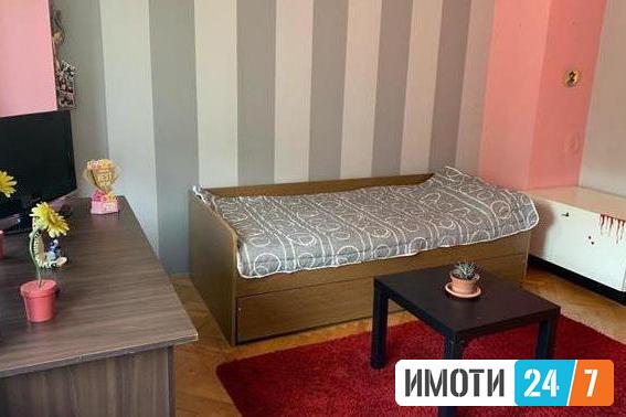 Се продава стан 119м2стар Аеродром