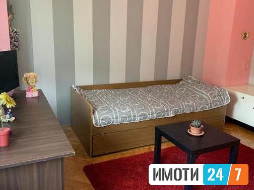 Се продава стан 119м2стар Аеродром