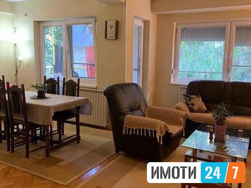 Се продава стан 119м2стар Аеродром